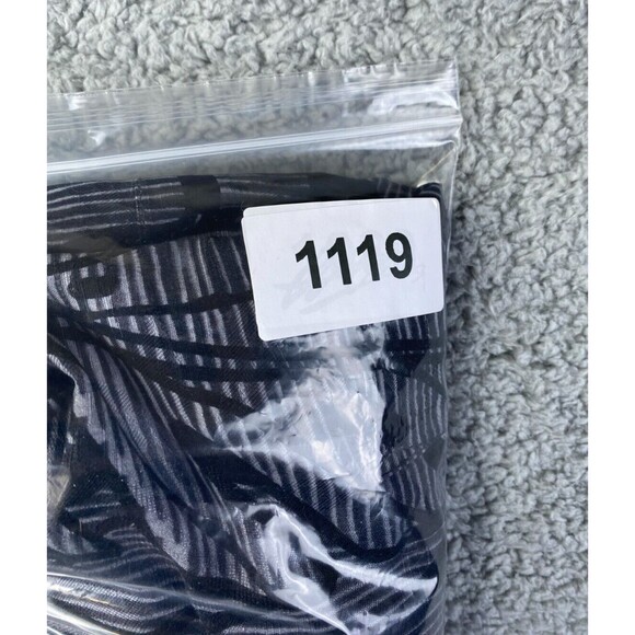 Tommy BahamaBlack and Gray Flora Striped Silk Floral Design 2XL - Picture 13 of 13